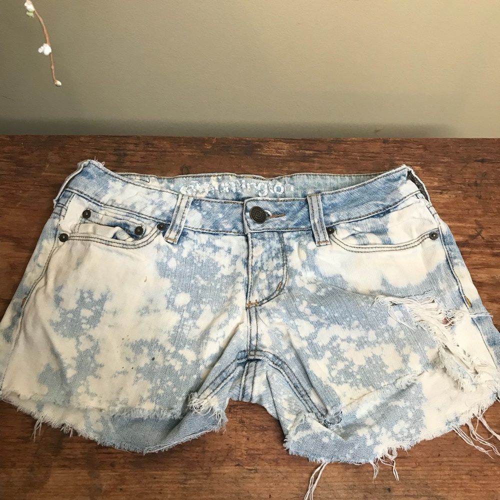 DIY Acid Wash Cut-off Shorts